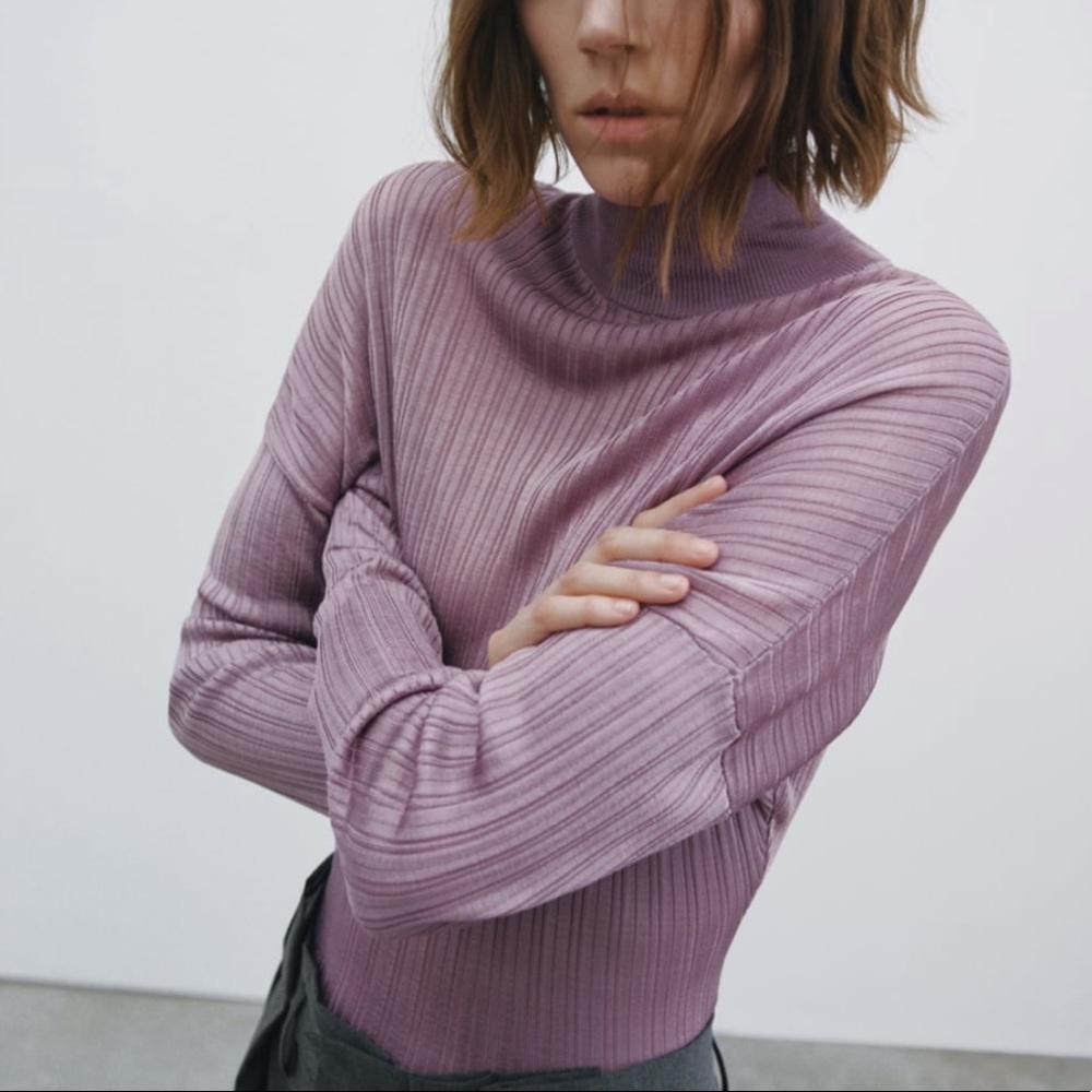 Zara Ribbed knit sweater
